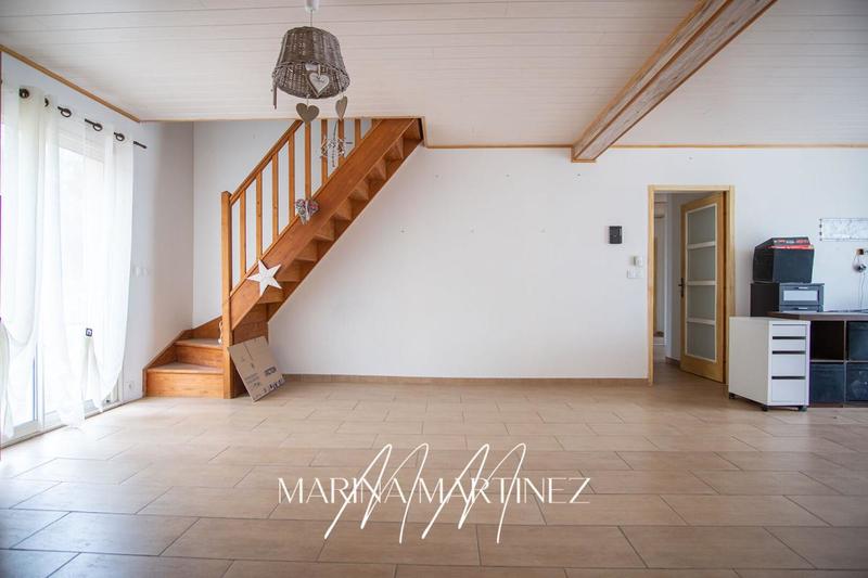 Maison - 242 m² - 5 pièces