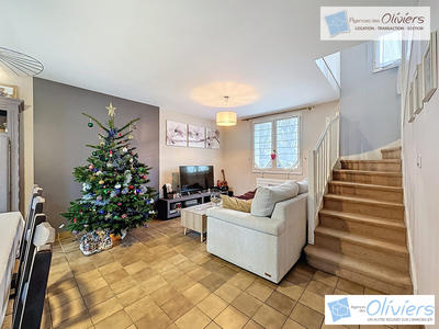 Maison - 115 m² - 6 pièces