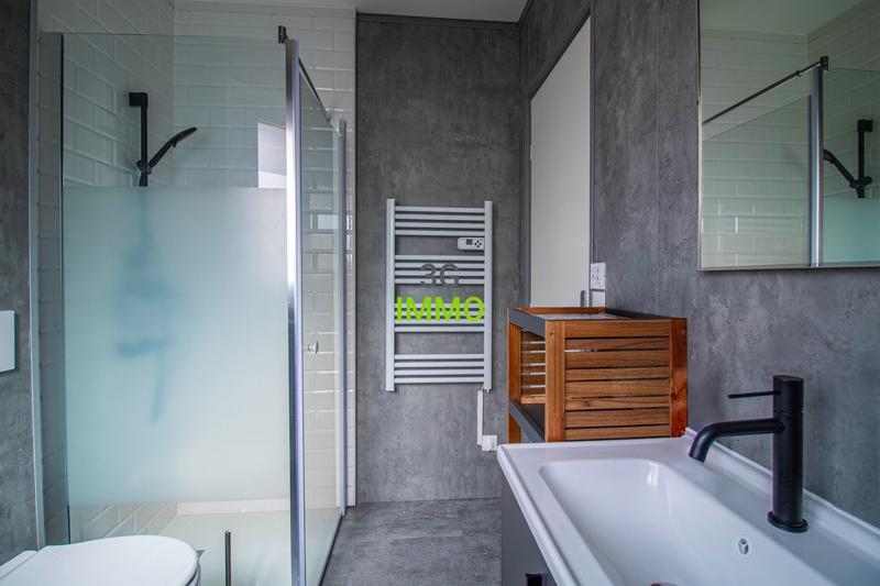 Villa - 163 m² - 7 pièces