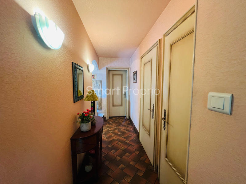 Maison - 92 m² - 5 pièces