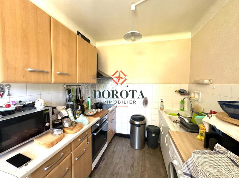 Maison - 211 m² - 9 pièces