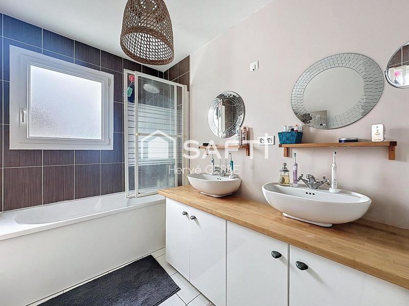 Maison - 109 m² - 5 pièces