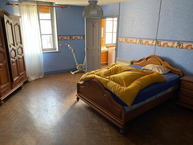 Maison - 110 m² - 7 pièces