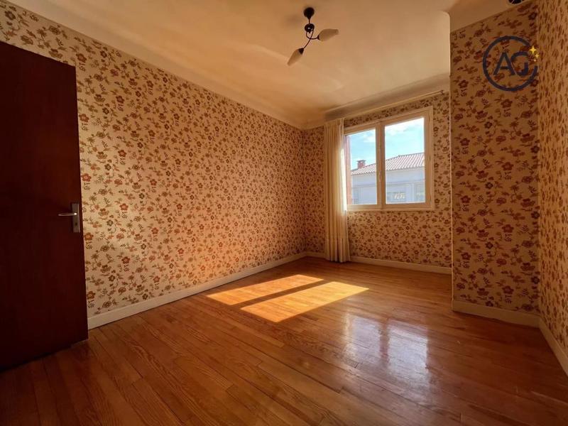 Maison - 156 m² - 7 pièces