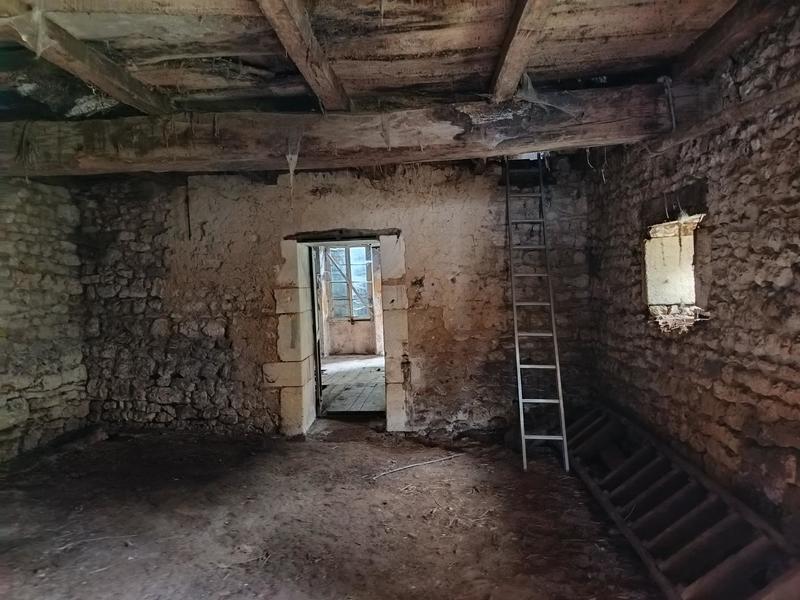 Maison - 158 m² - 2 pièces