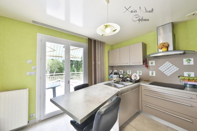 Maison - 224 m² - 8 pièces