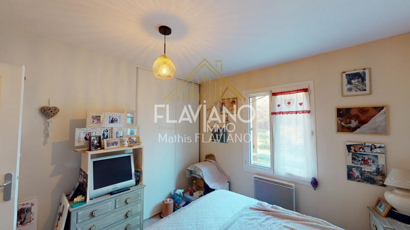 Appartement - 77 m² - 3 pièces