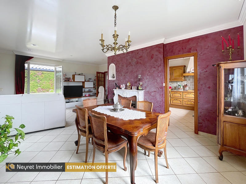 Maison - 155 m² - 4 pièces