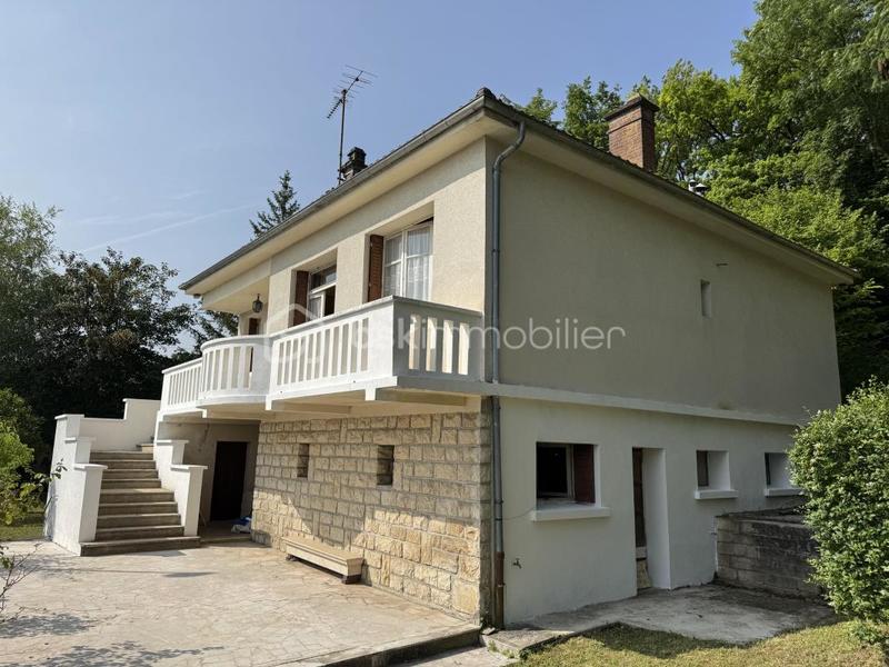 Maison traditionnelle - 83 m² - 4 pièces