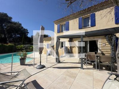 Villa - 188 m² - 9 pièces