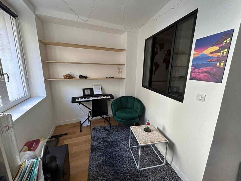 Appartement - 80 m² - 3 pièces