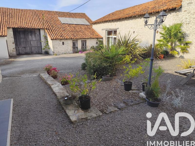 Maison de campagne - 180 m² - 6 pièces