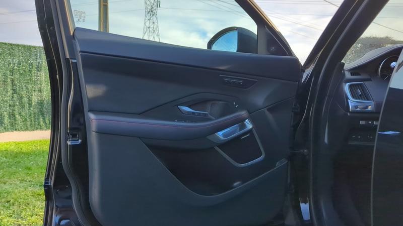 Jaguar E-Pace 2.0 d 180 Awd Bva9 R-Dynamic - Automatique