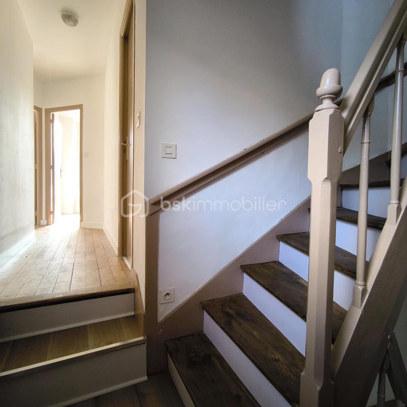 Maison - 192 m² - 10 pièces