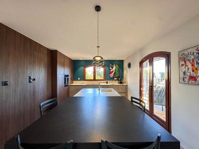 Maison - 163 m² - 4 pièces