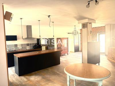 Maison - 178 m² - 5 pièces