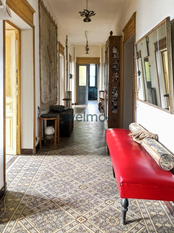 Demeure - 400 m² - 12 pièces