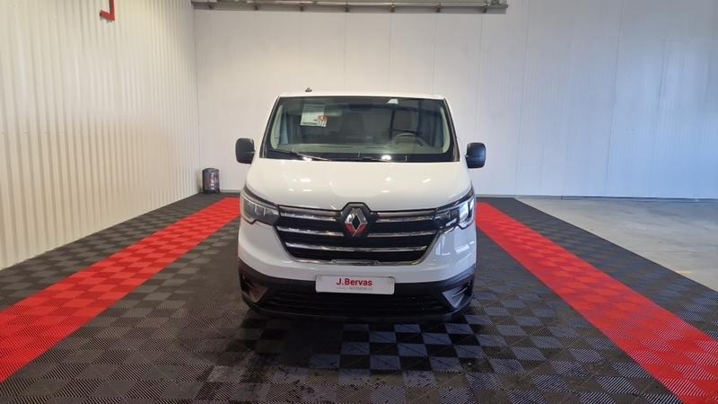Renault Trafic l2h1 3000 kg blue dci 130 grand confort