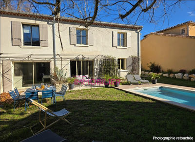 Maison - 136 m² - 5 pièces