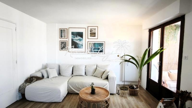 Appartement - 75 m² - 3 pièces