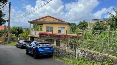 Maison - 128 m² - 4 pièces