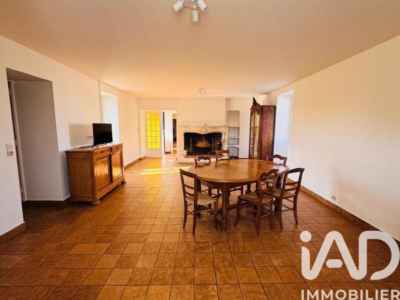 Maison de village - 160 m² - 8 pièces