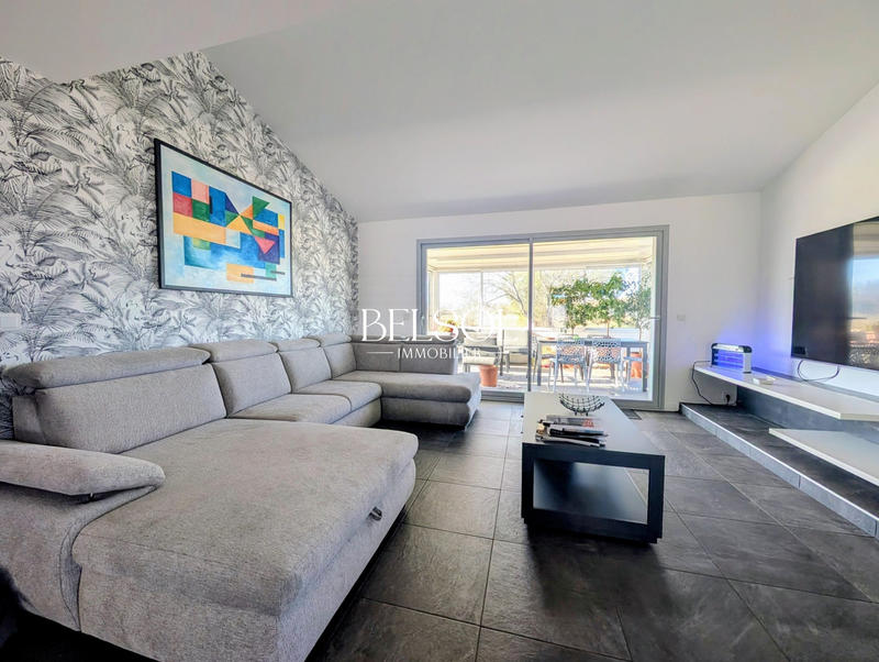 Maison - 123 m² - 4 pièces