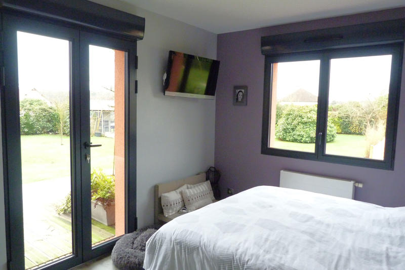 Maison - 213 m² - 10 pièces