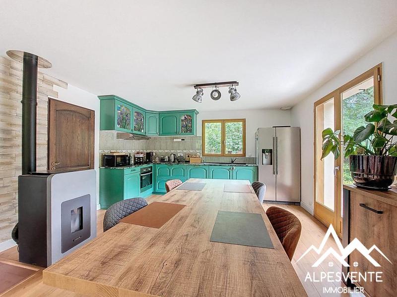 Maison - 87 m² - 4 pièces