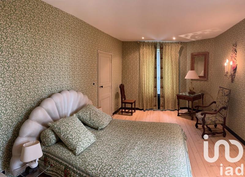 Maison - 500 m² - 13 pièces