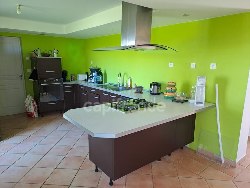 Maison - 150 m² - 7 pièces