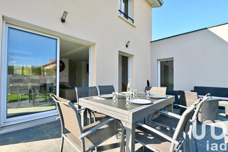 Maison - 114 m² - 5 pièces
