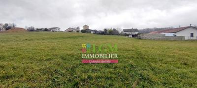 Terrain constructible - 1 558 m²