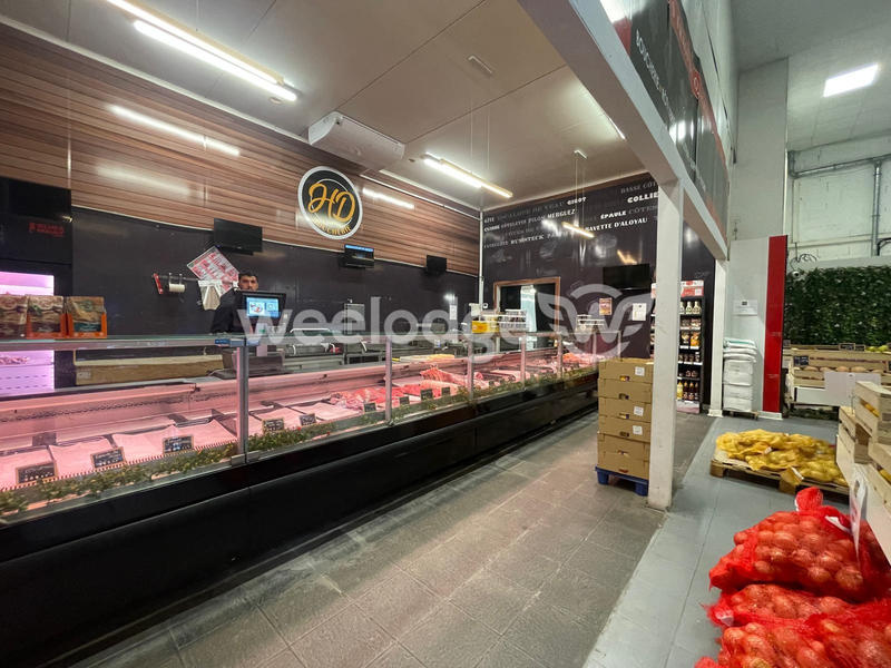 Fonds de commerce - 720 m²