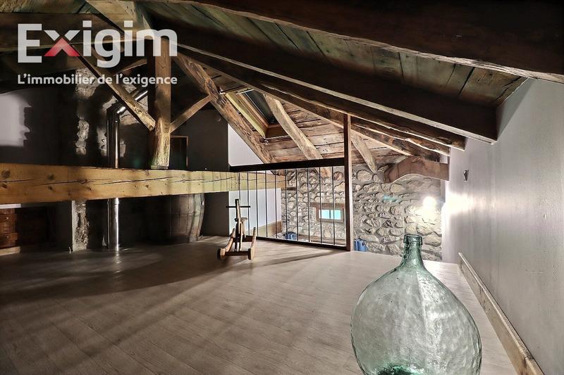 Maison ancienne - 101 m² - 5 pièces