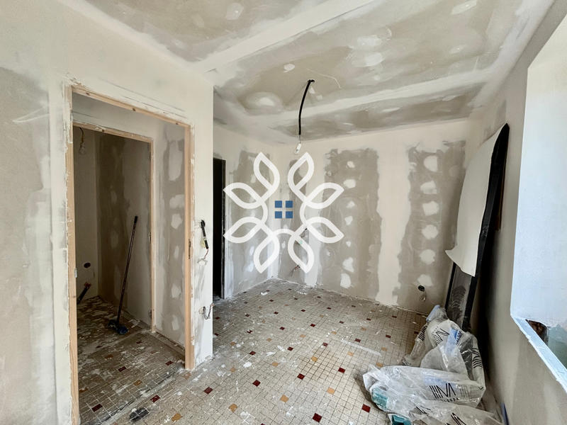 Propriété - 197 m² - 7 pièces