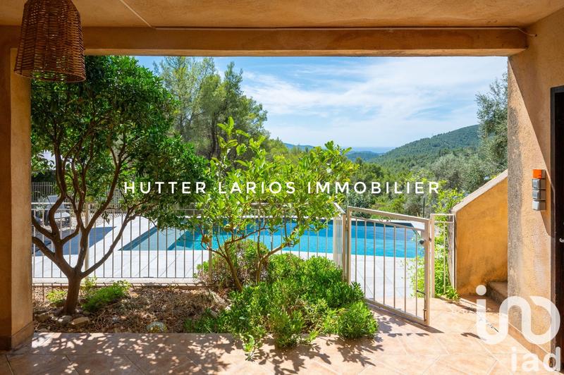 Maison - 231 m² - 8 pièces