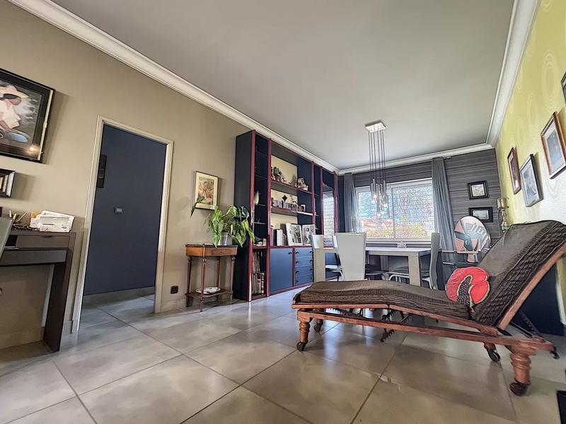 Maison de ville - 117 m² - 6 pièces