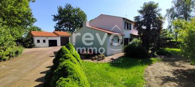 Maison - 134 m² - 5 pièces