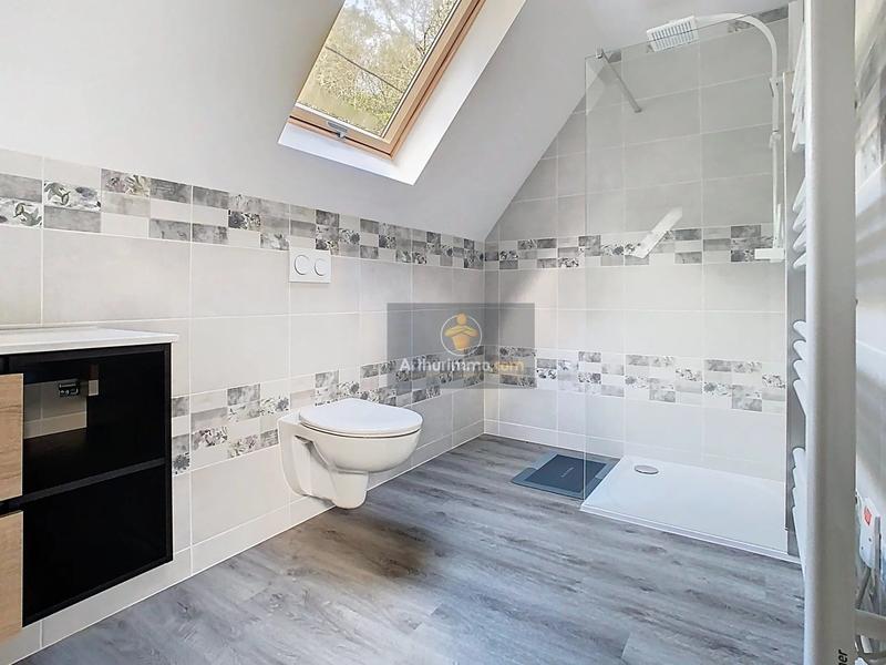 Maison - 170 m² - 6 pièces