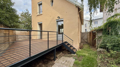 Maison - 91 m² - 4 pièces