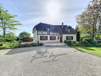 Maison - 186 m² - 8 pièces