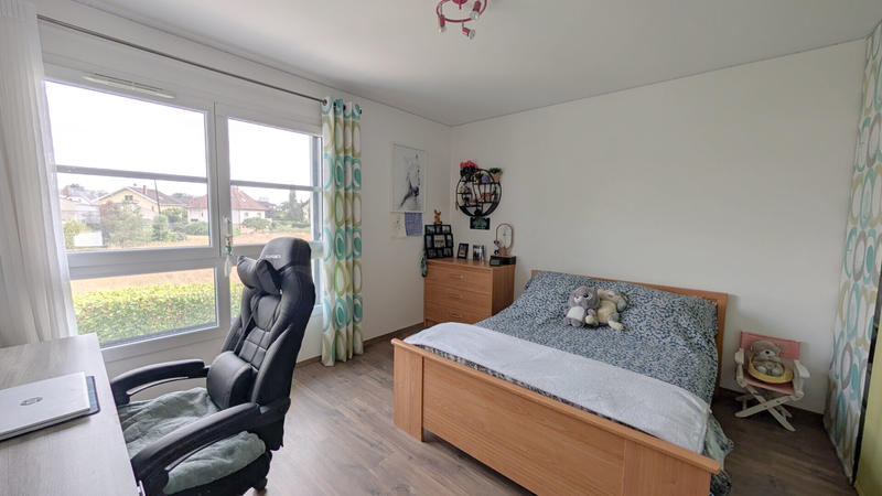 Maison - 216 m² - 8 pièces