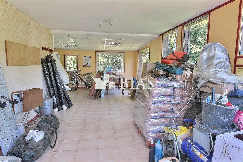 Maison - 175 m² - 6 pièces