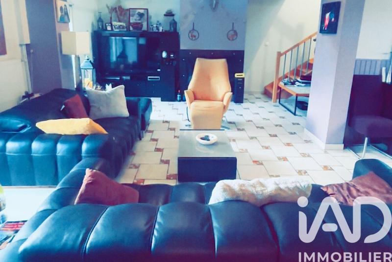 Maison - 153 m² - 8 pièces