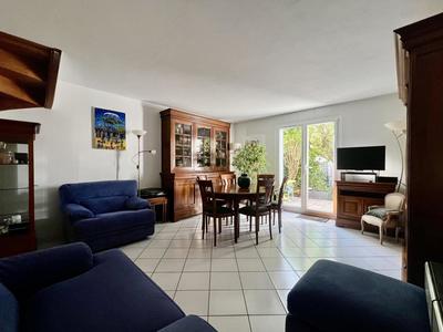 Maison - 75 m² - 4 pièces