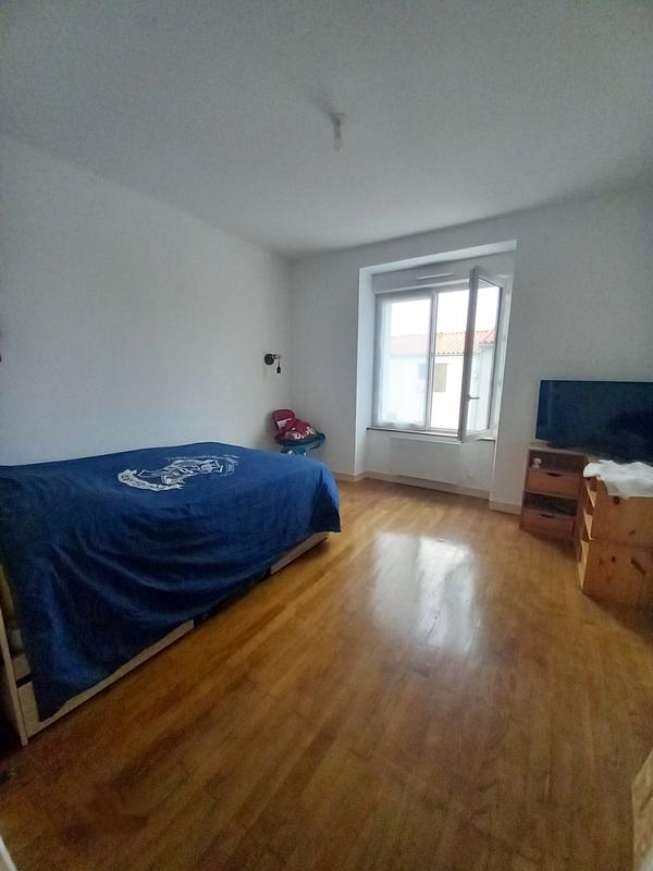 Maison - 93 m² - 4 pièces