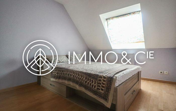 Maison - 230 m² - 8 pièces