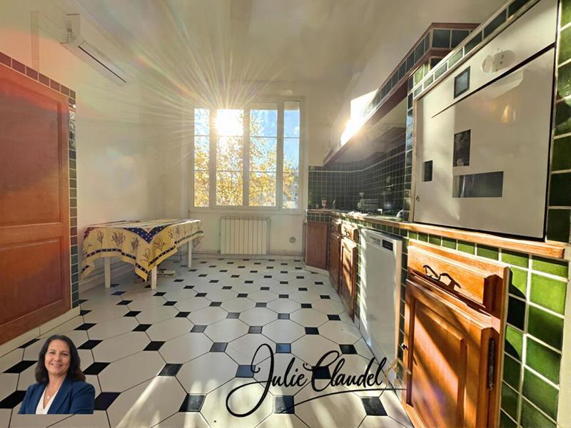 Maison - 151 m² - 7 pièces