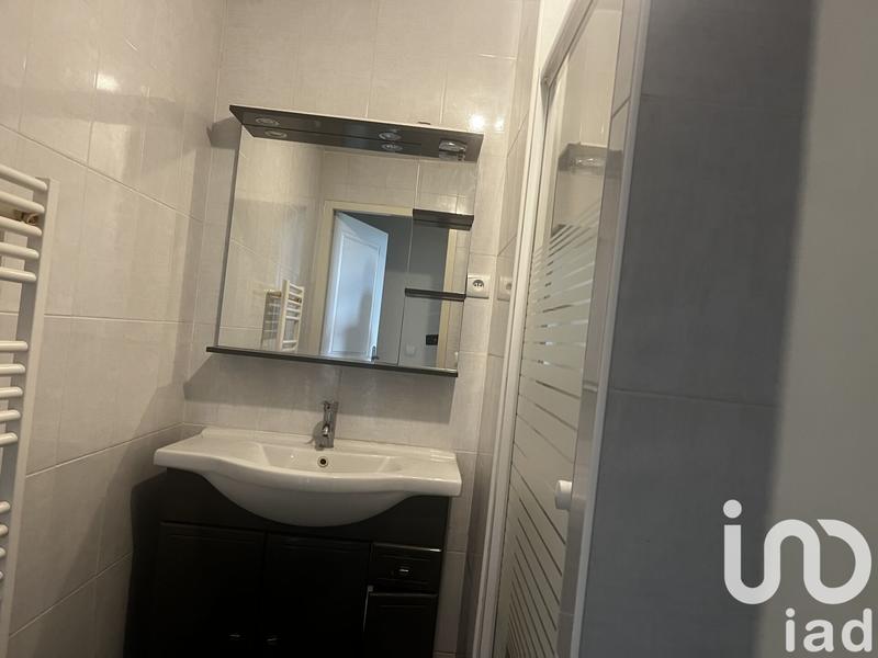 Maison - 300 m² - 12 pièces